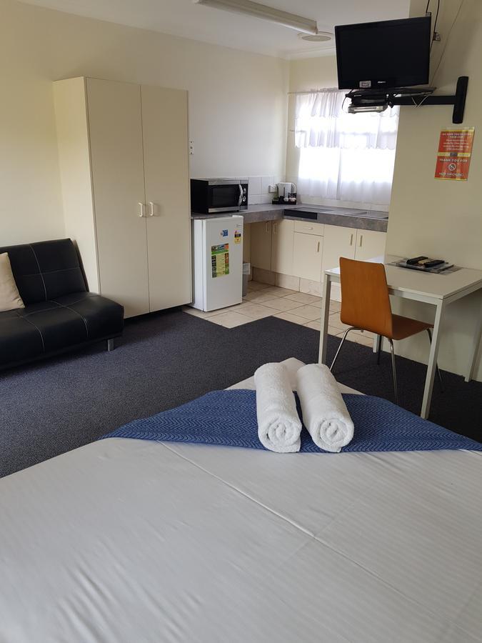 Twin Pines Motel Mooloolaba Εξωτερικό φωτογραφία
