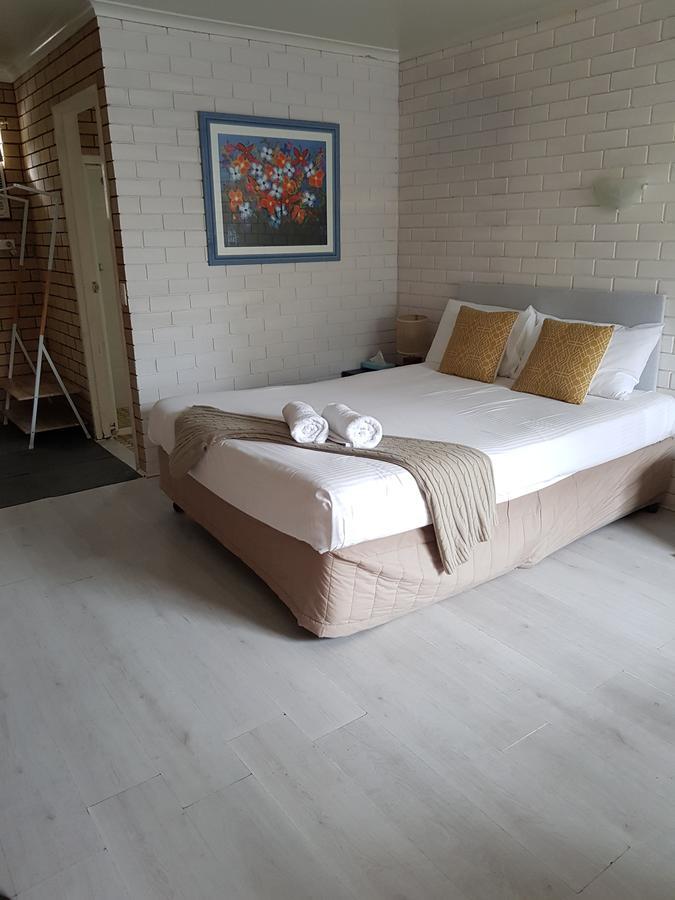 Twin Pines Motel Mooloolaba Εξωτερικό φωτογραφία