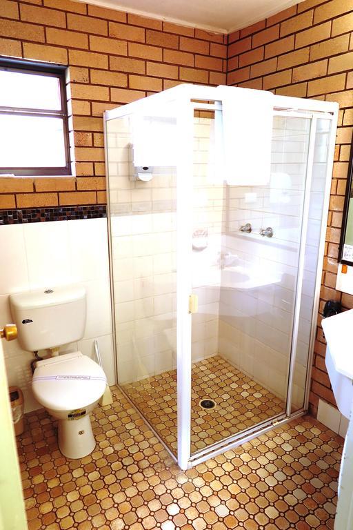 Twin Pines Motel Mooloolaba Δωμάτιο φωτογραφία