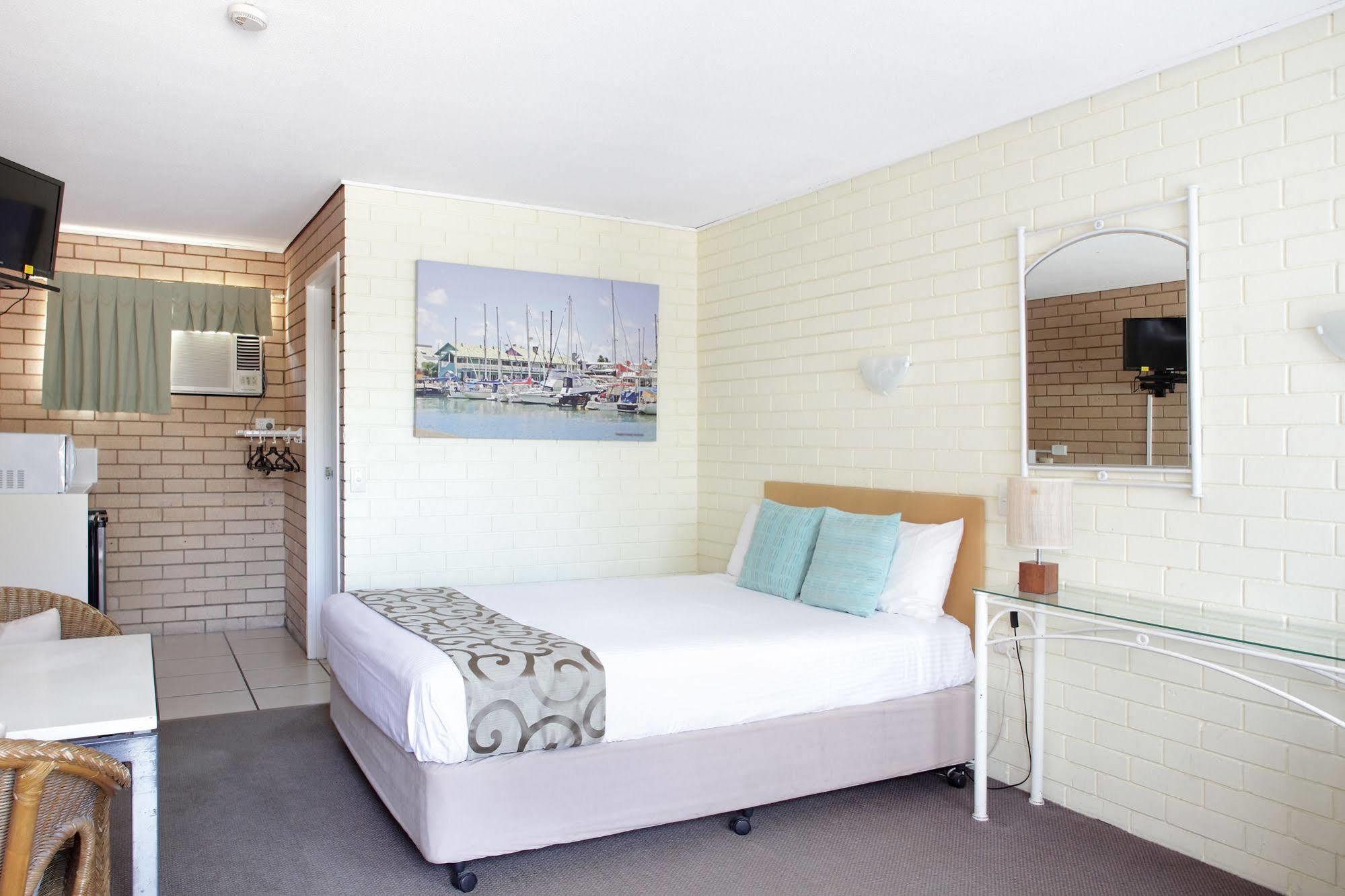 Twin Pines Motel Mooloolaba Εξωτερικό φωτογραφία