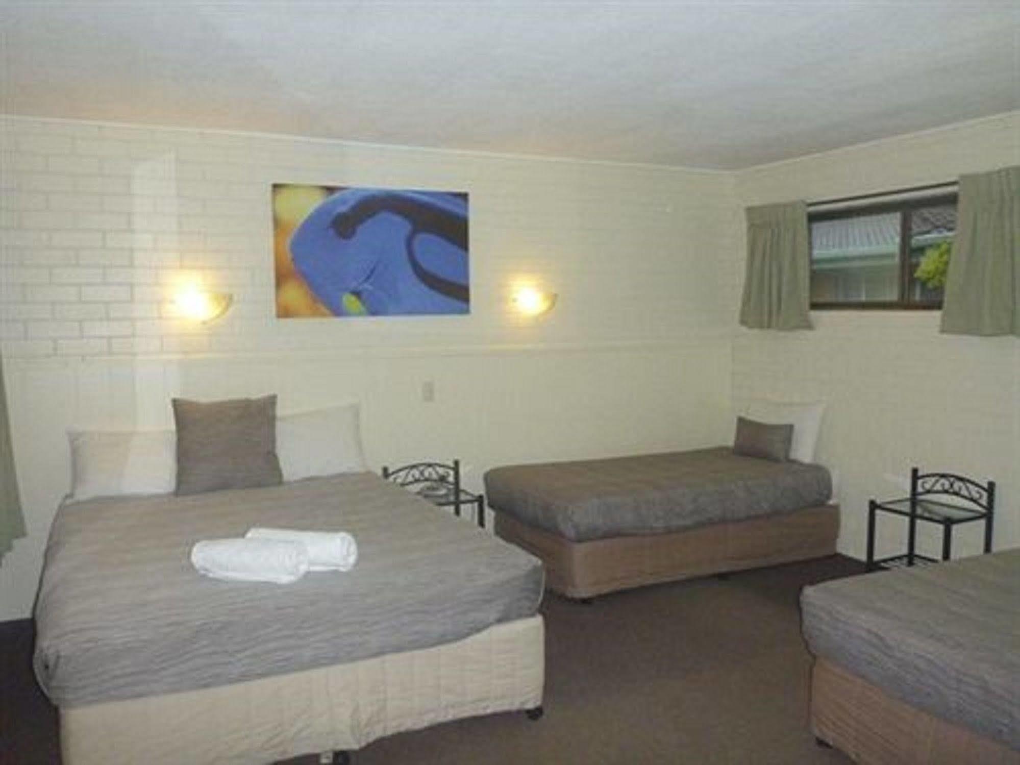 Twin Pines Motel Mooloolaba Εξωτερικό φωτογραφία